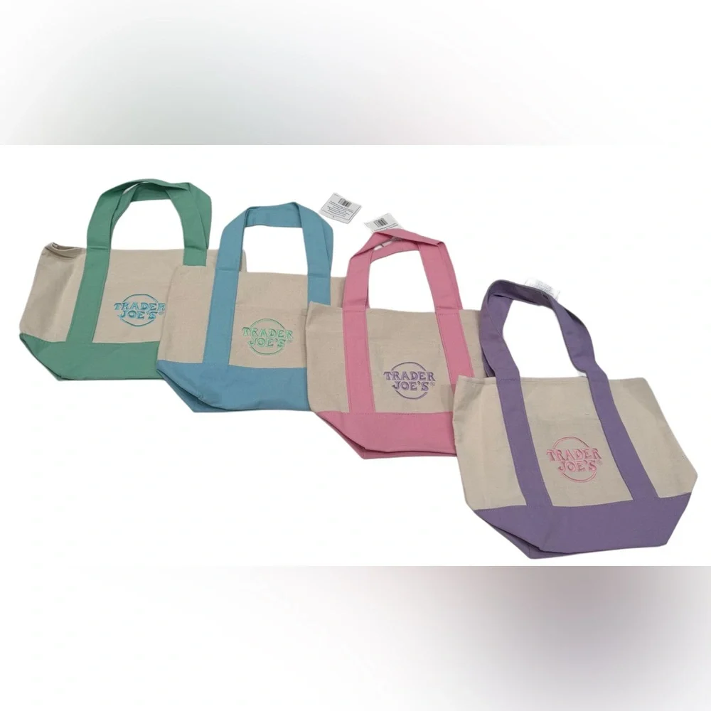 Trader Joe’s 2026 Mini Pastel Canvas Tote Bag Set Of 4 New - Picture 1 of 6